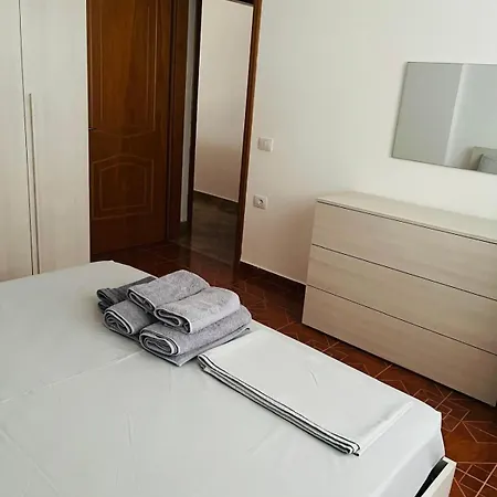 Star House 12 * Vlorë