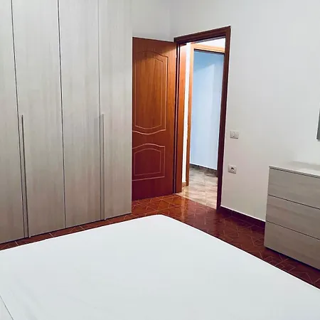Star House 12 Apartment