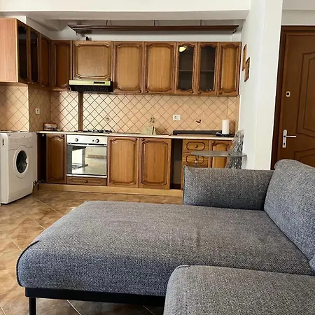 Star House 12 Apartament