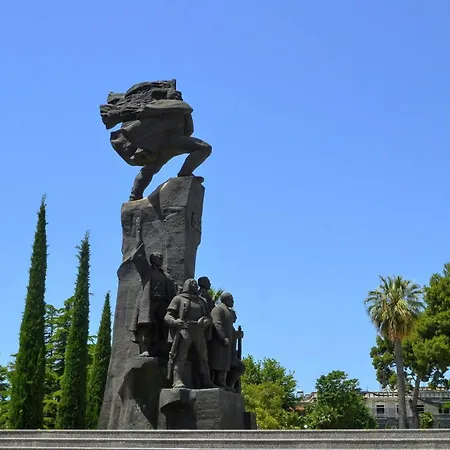 Star House 12 Vlorë