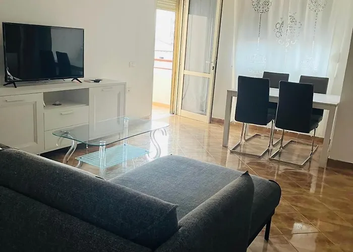 Star House 12 公寓 Vlorë